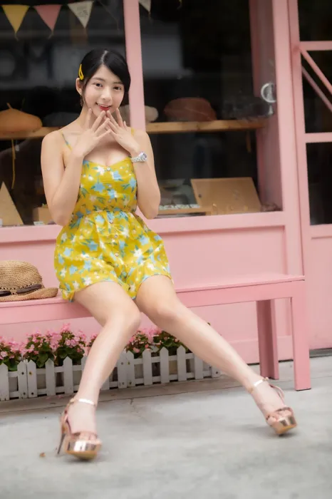 [Mzsock] NO.090 Xiangqin sexy short skirt high heels beautiful legs outdoor shot street photography#[64P]-16