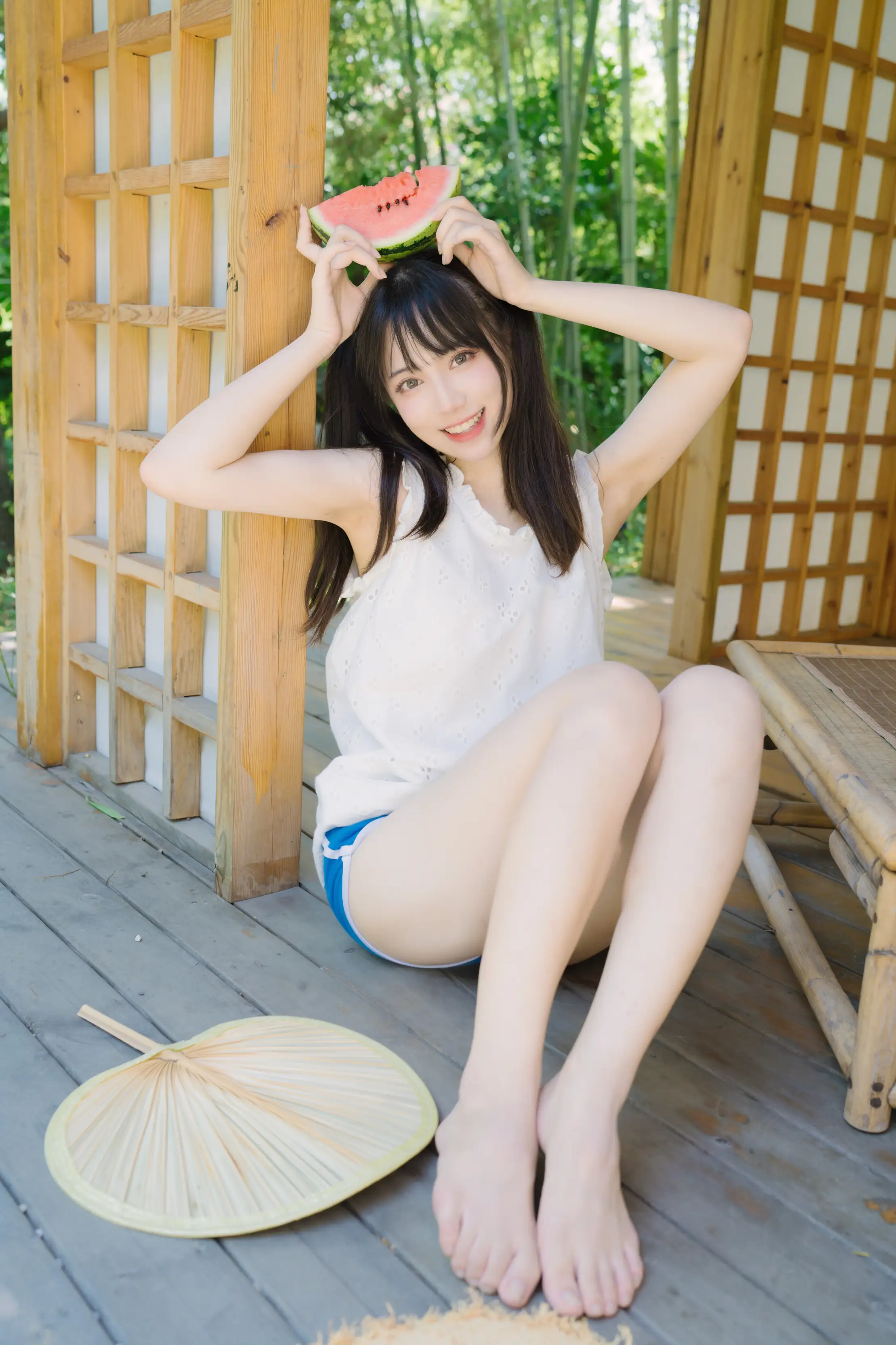 [YITUYU] 2022.09.05 Vol.1877 – Summer Girl and Watermelon Two plus six#[39P]-32